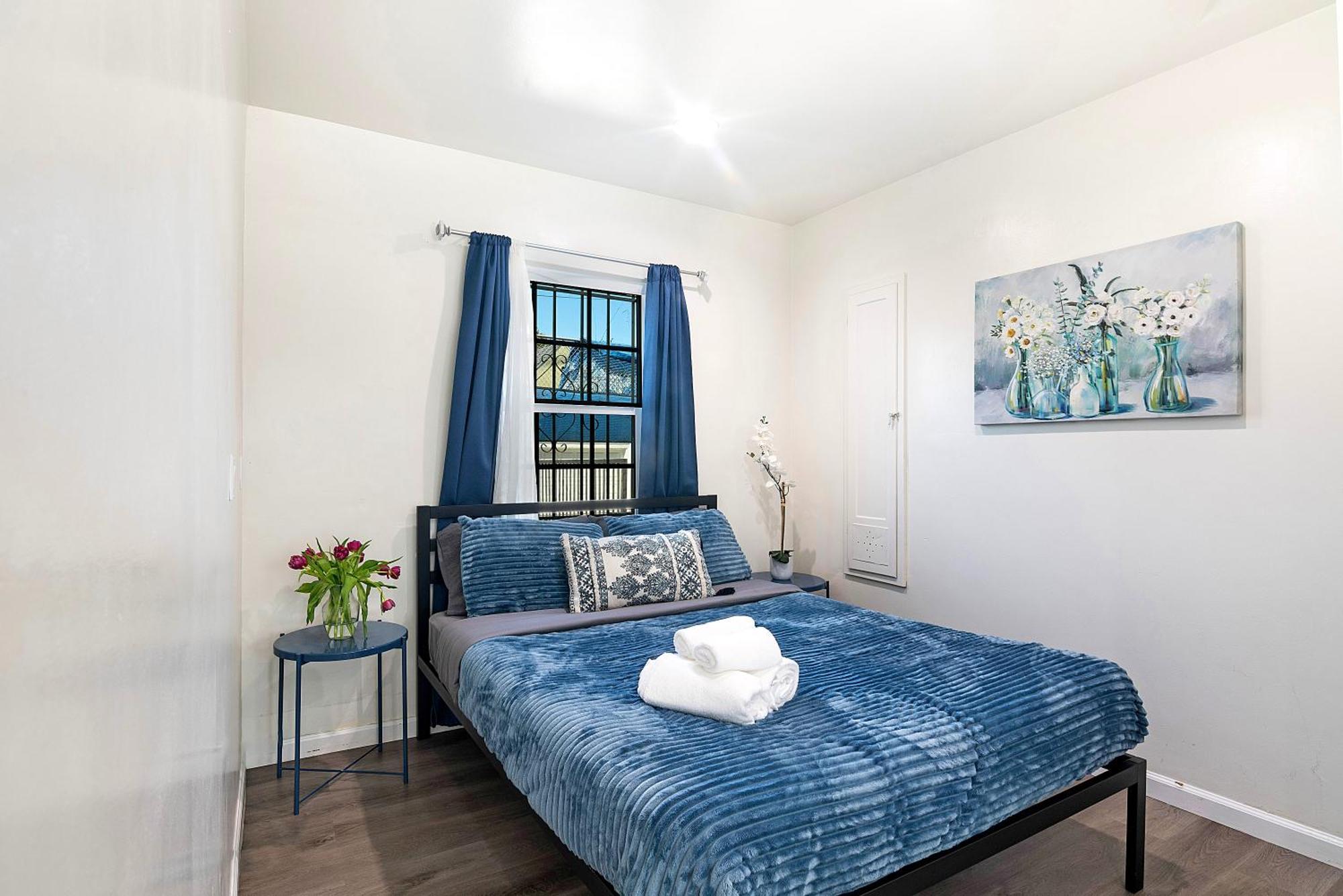 Chic Studio Sleeps 4 Beverly Hills Adj Apartment Los Angeles Exterior photo